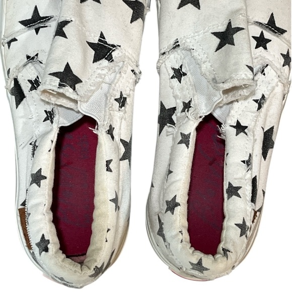 BLOWFISH MALIBU Kids Maddox Slip-on Sneaker Off White Galaxy Size 4.5 (Big Kids) - Picture 9 of 10